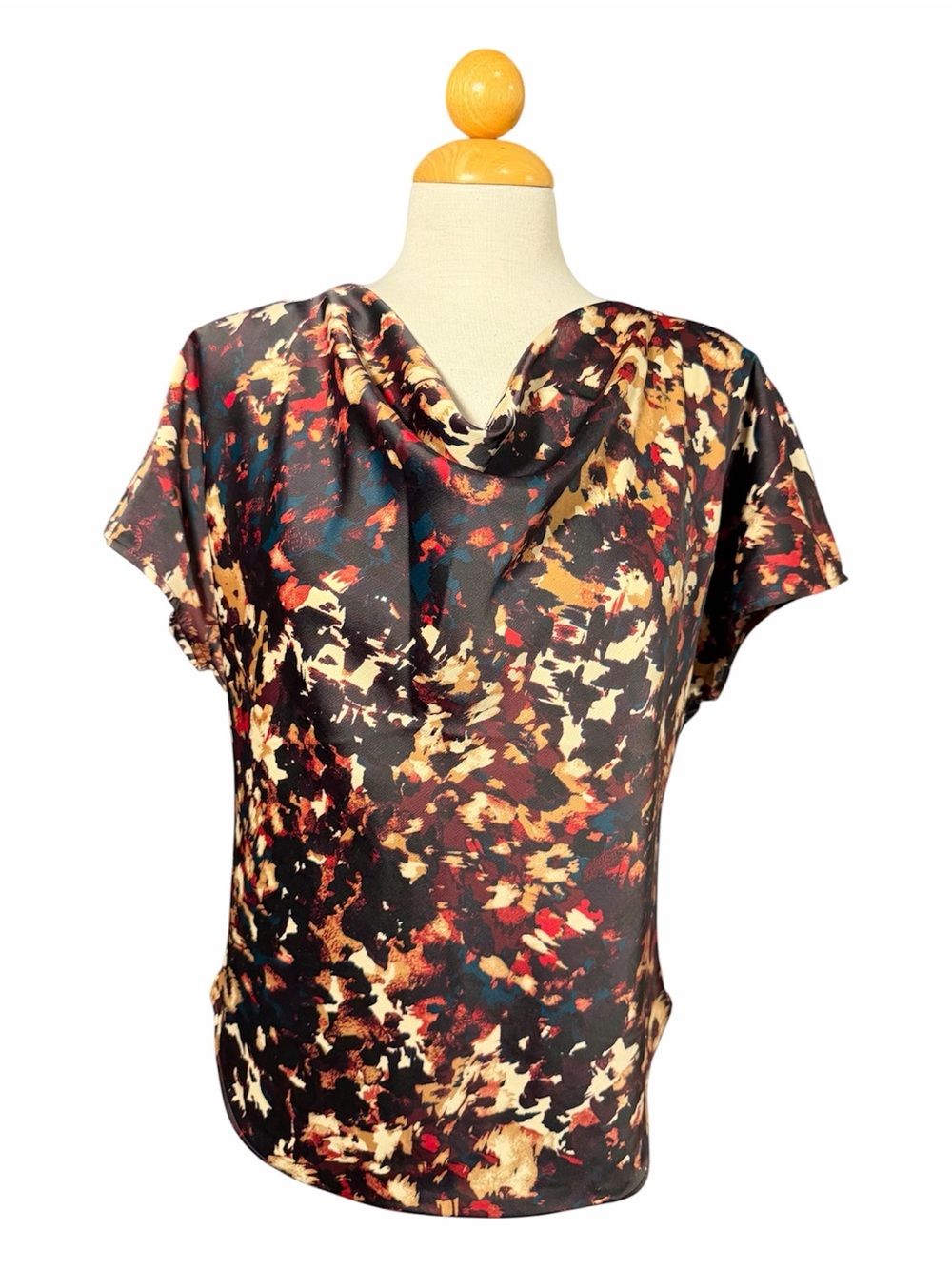 Draped Neck Short-Sleeve Floral Print Top - Black/Gold